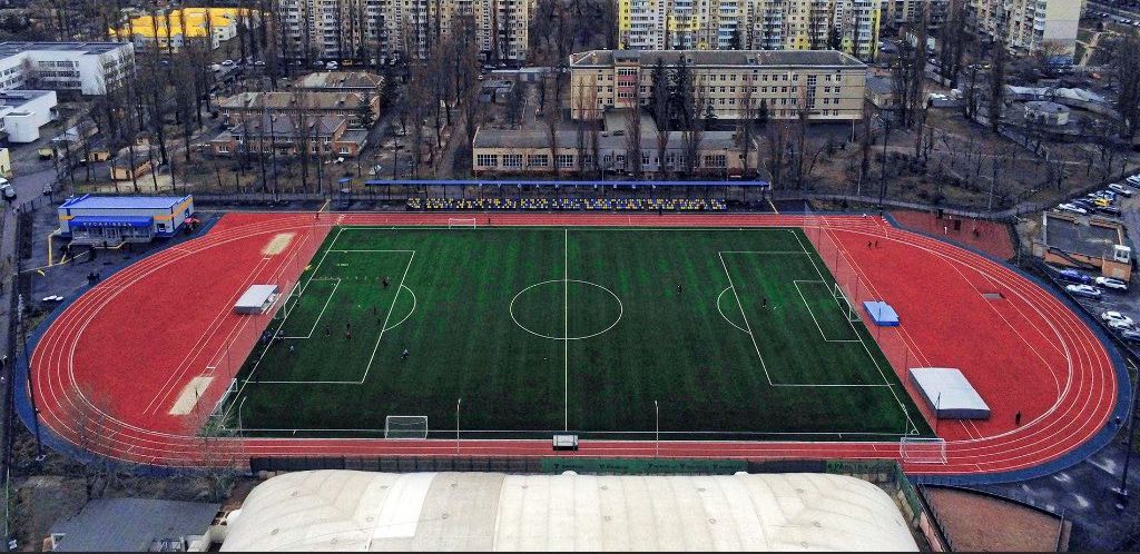 Стадіон «Русанівець» (Київ)