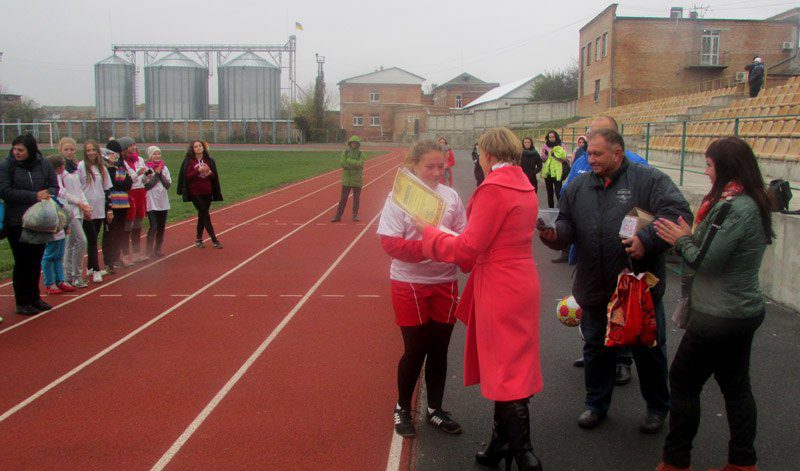 Спартакіада Бердичева, дівчата футбол, Житомирщина, стадіон «Прогрес», Володимир Керносенко, шкільний футбол