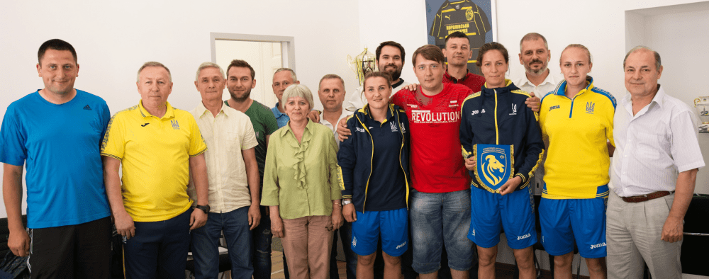 Карпати, Реальний футбол, ФФЛО, Янтарочка, футбол Львівщини, проект НТА, жіночий футбол, женский футбол, ФФУ