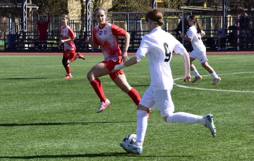 Атекс, перша ліга