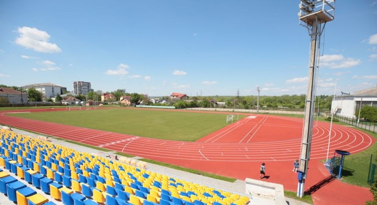 Стадіон ІФНТУНГ імені Анатолія Гемби (Івано-Франківськ)